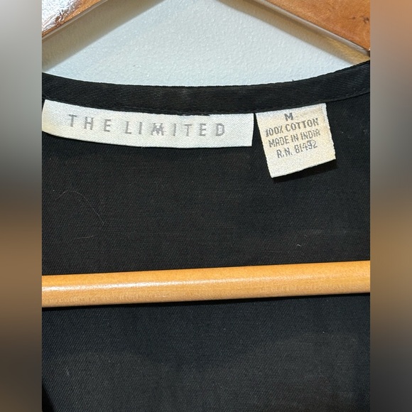 The Limited Vintage Women's Vest M Camel Embroidered Tie Back Wood Buttons - Picture 4 of 8